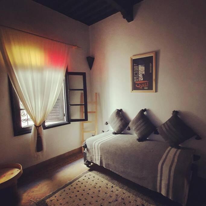 Charmant Riad Pour Familles Ou Groupes - Dar Mama Essaouira Bagian luar foto