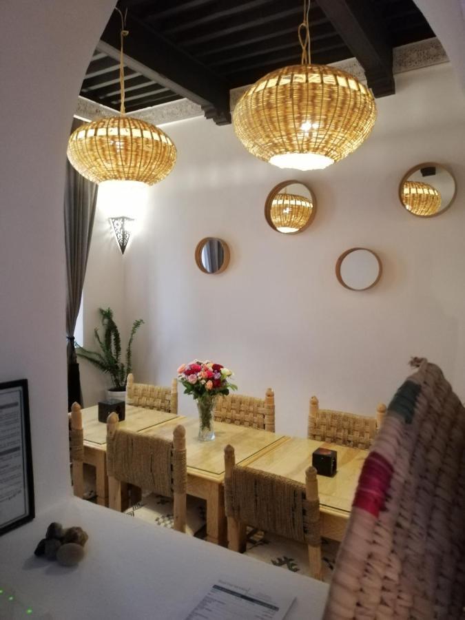 Charmant Riad Pour Familles Ou Groupes - Dar Mama Essaouira Bagian luar foto